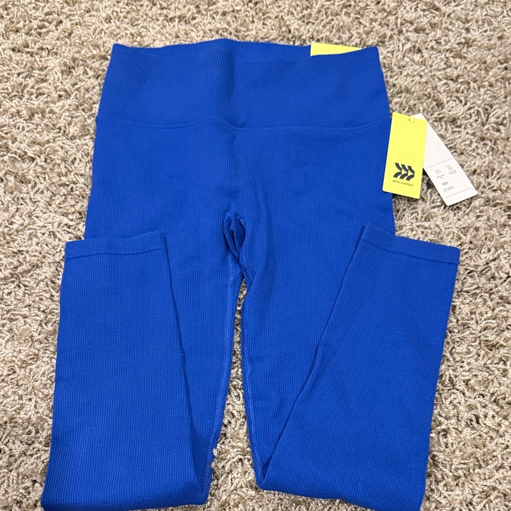 Women’s high rise ribbed leggings All in Motion size L